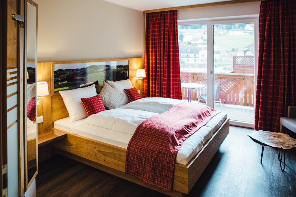 Der Dorfwirt Hotel Rechberg Værelse billede